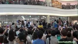 Wonder Girls Flash Mob in 1080p HD: Yeongdeungpo Mall, Seoul (June 24, 2012)