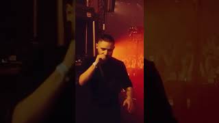 Fred again.. surprising Skrillex at his Manchester show last night 👀