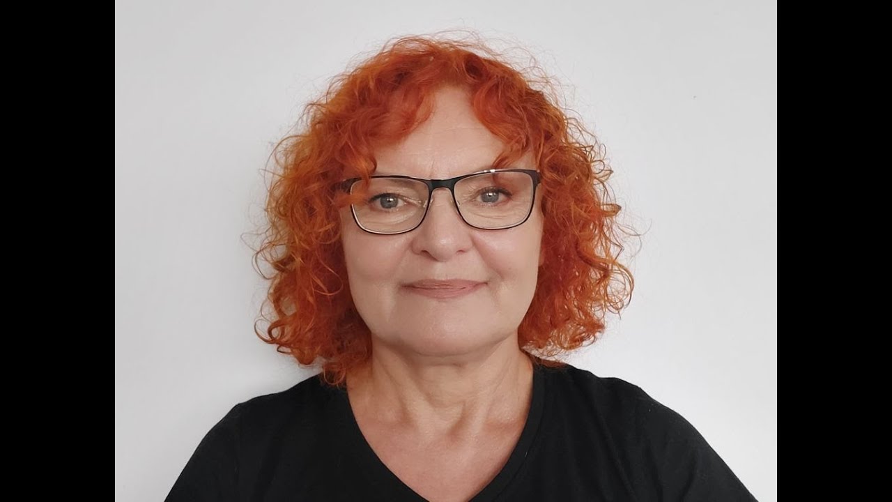 Zakaj narcisu vedno znova uspe, da nas pretenta, da mu verjamemo, da dvomimo vase