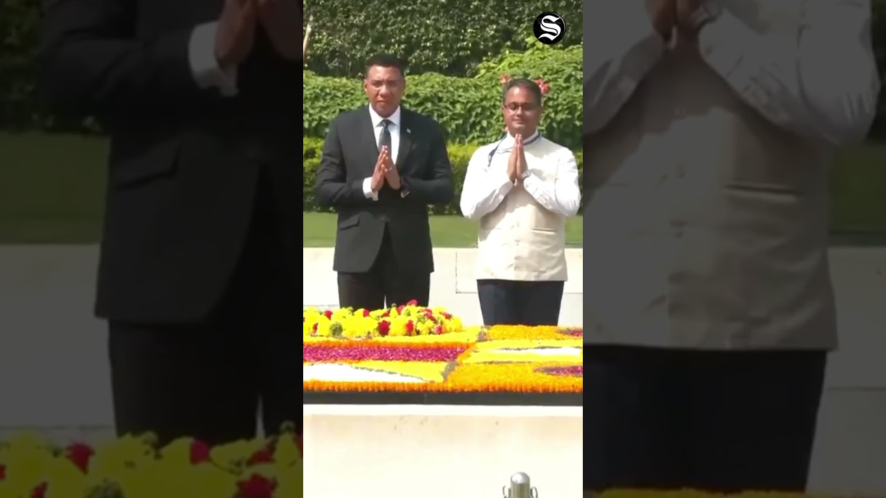 Jamaican PM Andrew Holness Offers Tributes to Mahatma Gandhi at Rajghat | 