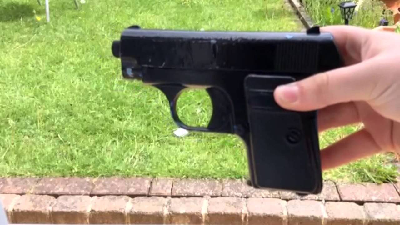 G1 airsoft pistol shooting test please like and subscribe YouTube