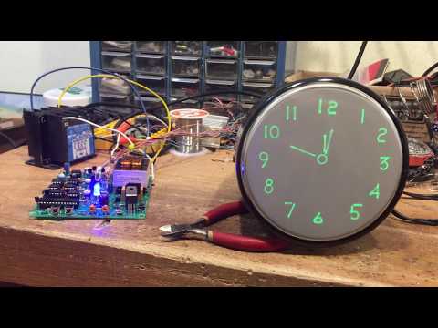 Analog oscilloscope clock 5UP1 CRT OSC5.1 prototype