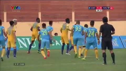 FLC Thanh Hóa thua đau trong ngày “tội nghiệp” của Bùi Tiến Dũng