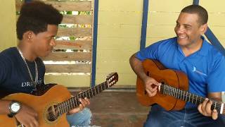 Video thumbnail of "Bachata Academy guitar improvisation class with Martires de Leon"