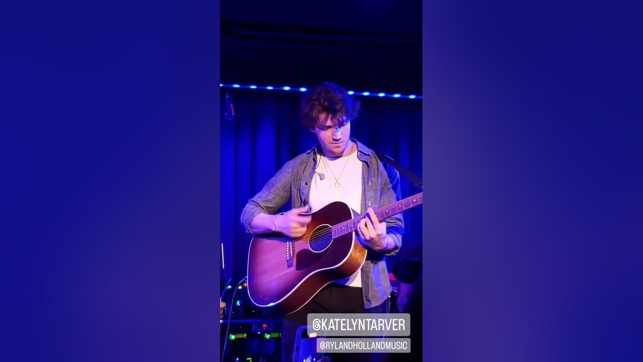 Katelyn Tarver - Love Me Again (Compliments Only Tour Night 1)