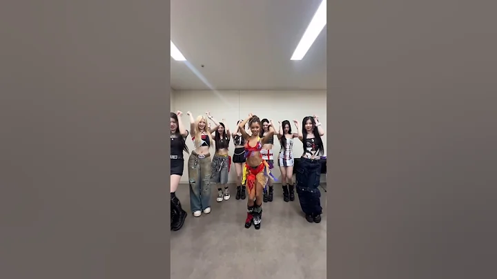 Tyla x Babymonster perform Sheesh #babymonster #tyla #sheesh #ygentertainment