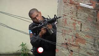 Policias do 18ºBPM foram atacados comtiros e granadas na Comunidade...