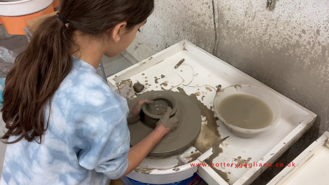 Testing a POTTERY WHEEL Kit for Beginners 