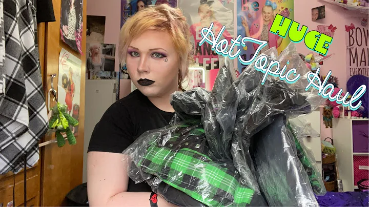 HUGE HotTopic Haul! /Jill Capri