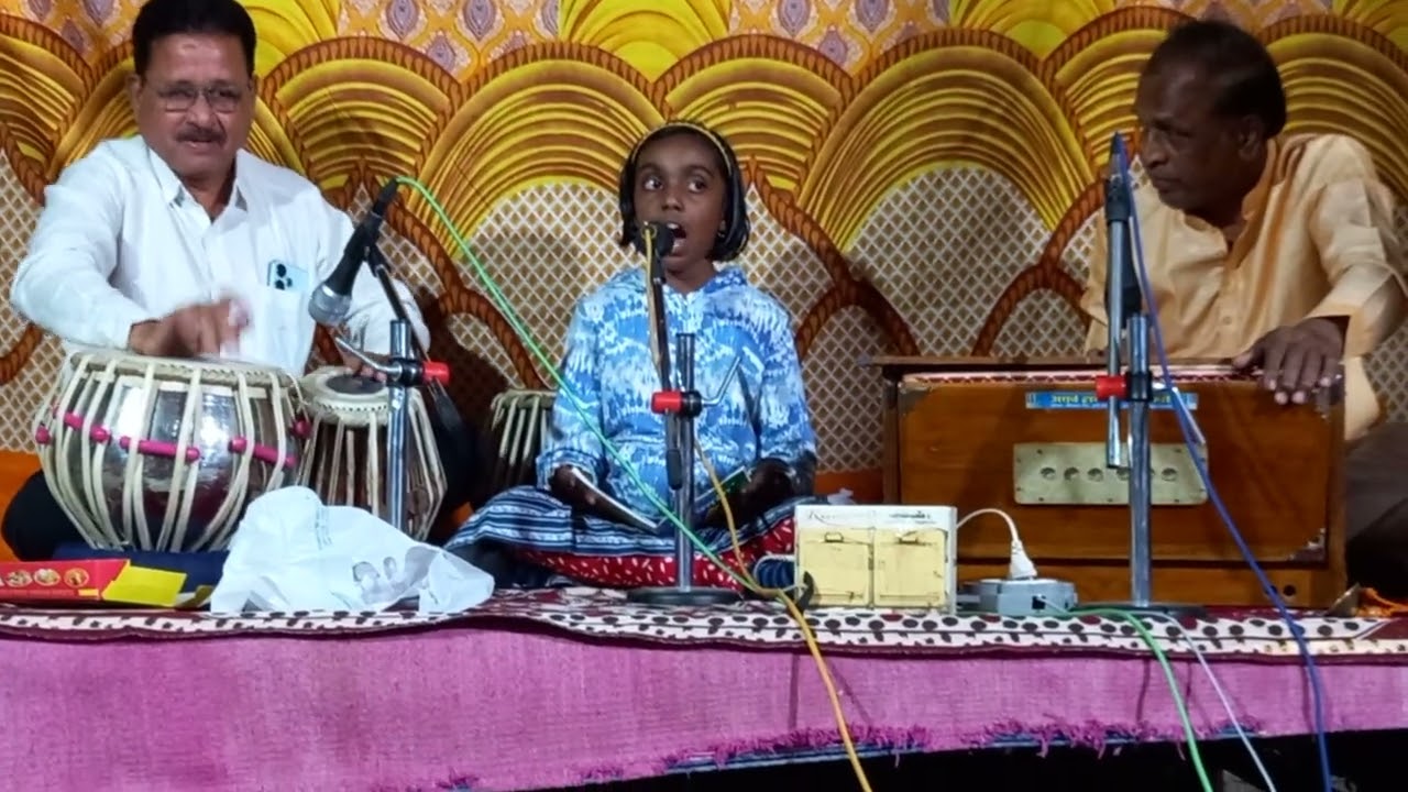 श्री. संत तुकाराम महाराज रचित अभंग घेई घेई माझे वाचे