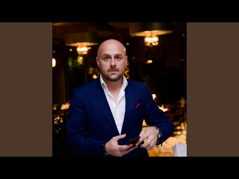 ტრიალებს