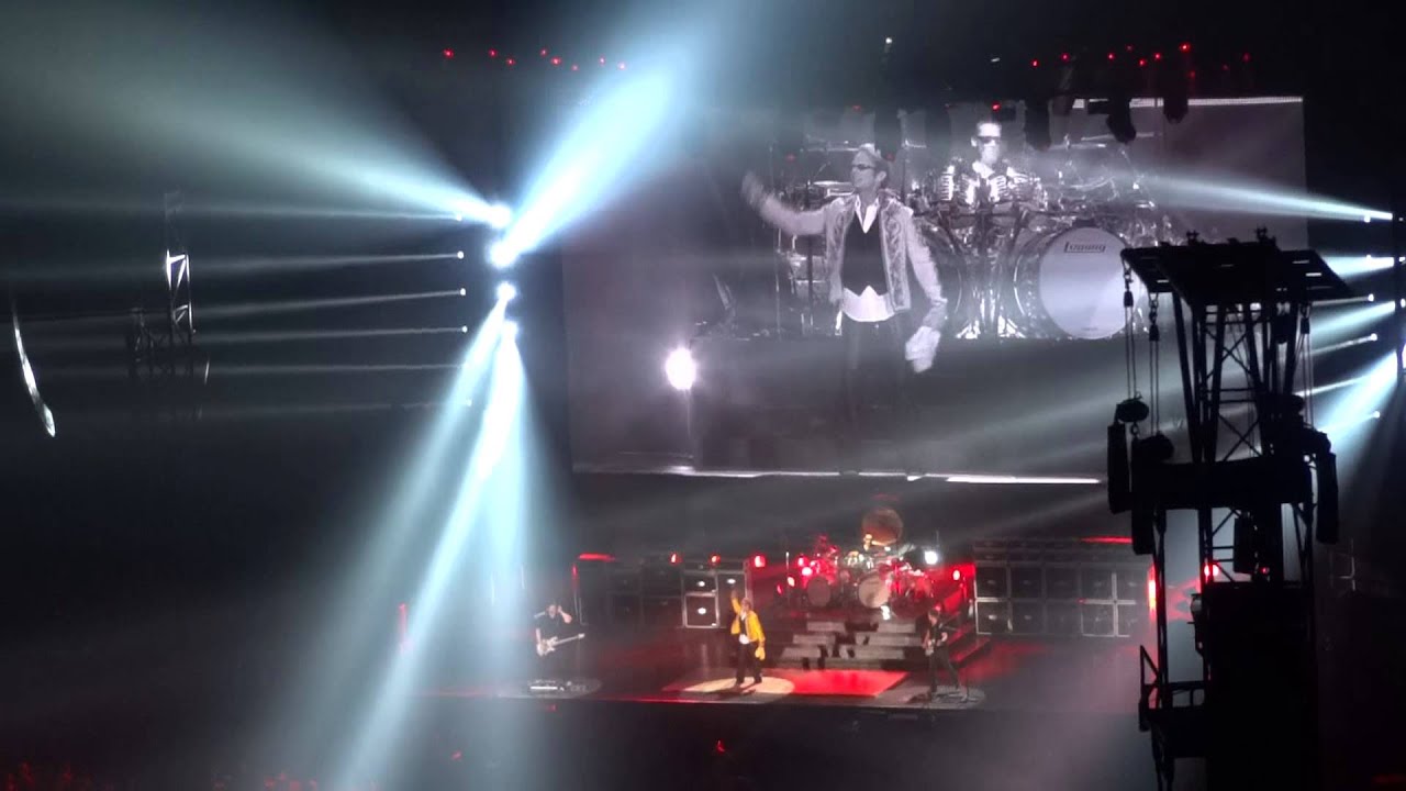 VAN HALEN Tokyo Japan June 21 2013 Part1