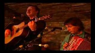 Video thumbnail of "the fureys the frying pan song (live)"