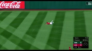 Mike Trout Makes A Great Diving Catch
