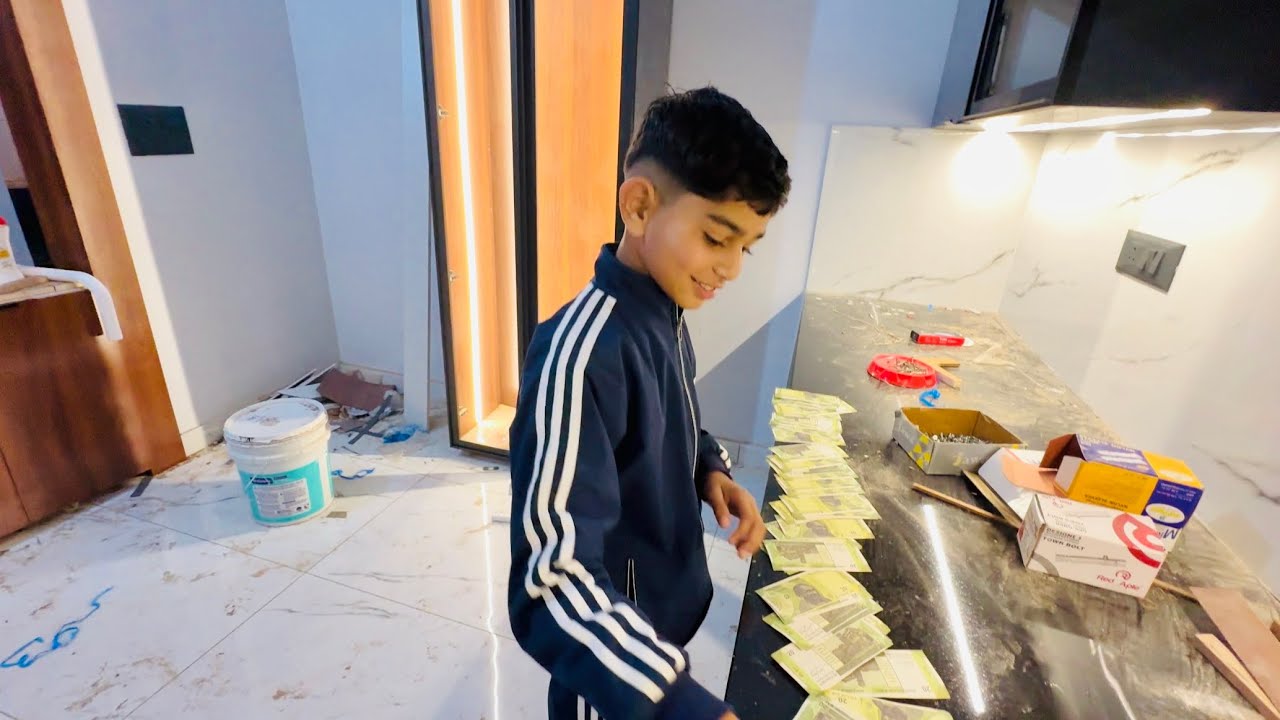 Honey ke paas itne sare paise YouTube ki money 💰 😱