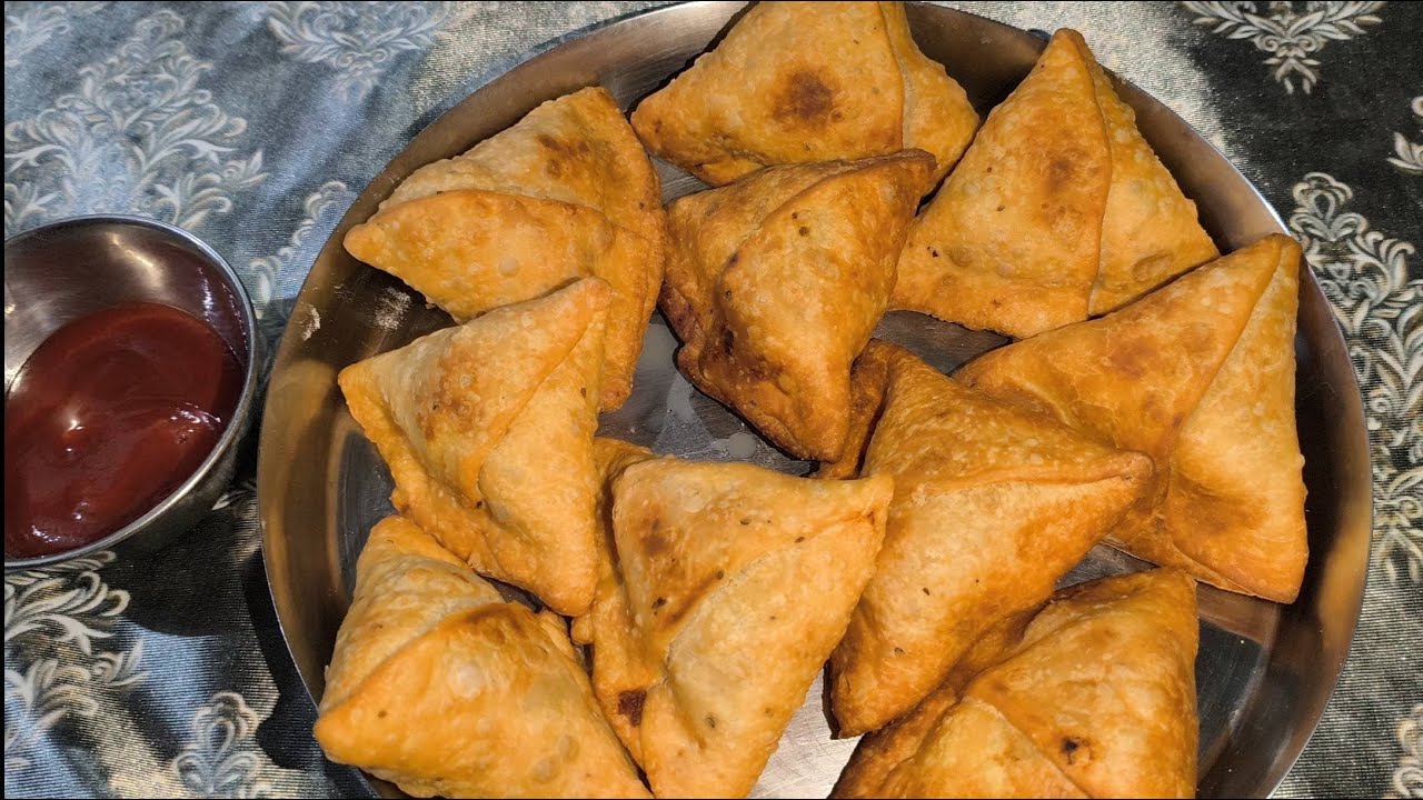 The Chemistry That Makes Samosas So Delicious