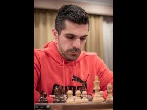 O GM Krikor Mekhitarian joga xadrez blitz e bullet ao vivo 