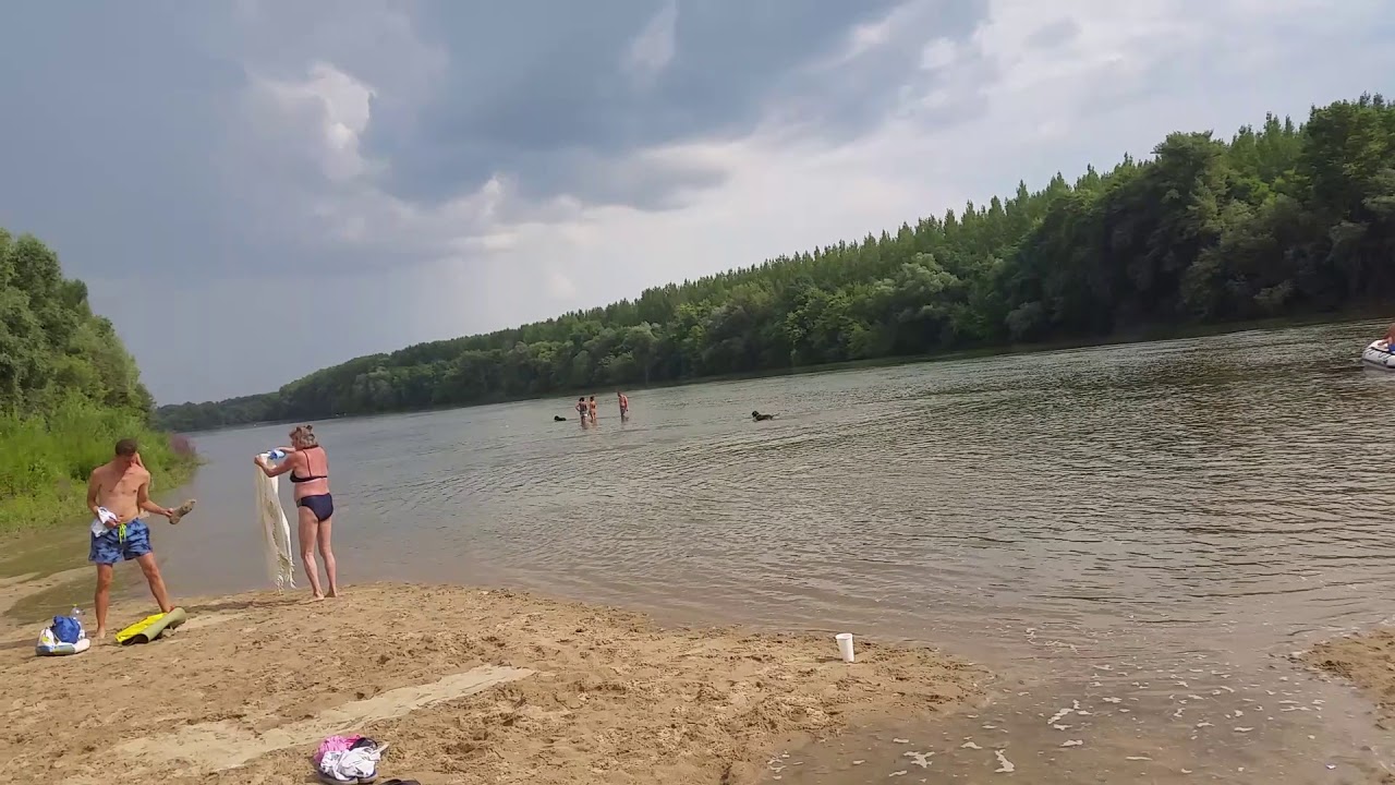 Váh v obci Zemné YouTube