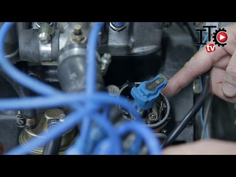 Video: Cómo cambiar las bujías de encendido del automóvil: 9 pasos (con imágenes)