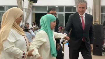 حفصة تخلق الحدث على منصة التتويج وتوزيع الجوائز على الفائزين في مسابقة تجويد القران الكريم ALSA 2023