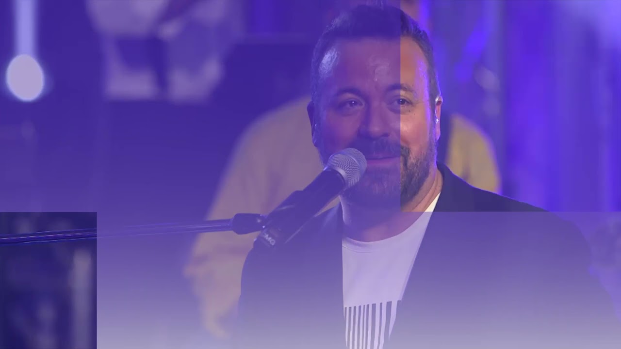 Christian Marc Gendron - PIANO MAN 2  - version du temps des fêtes