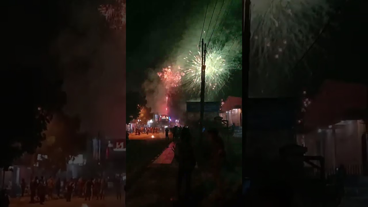 pesta kembang api di depan Hadi tahun baru 2023 di biak Numfor.