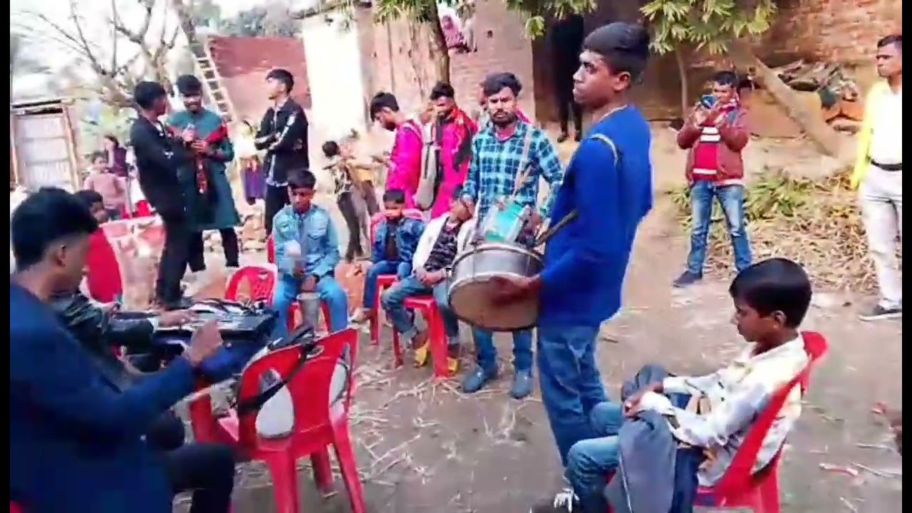 রবিদাসের বিয়ে বাড়ির বাজনা না দেখলে মিস করবেন