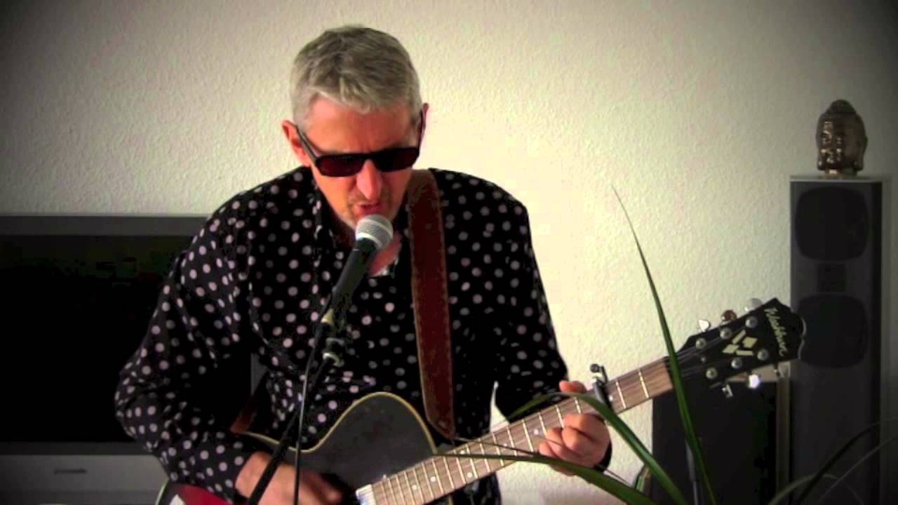 Bob Dylan Man In The Long Black Coat (cover by Erik Evermore) YouTube