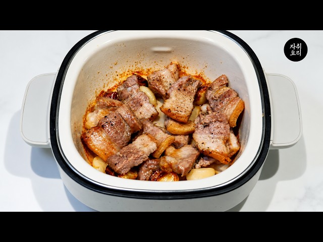 이제는 진짜 누워서 맛있게 요리하네요.