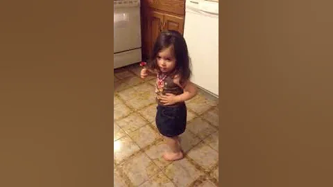 Jestiny dancing w titi