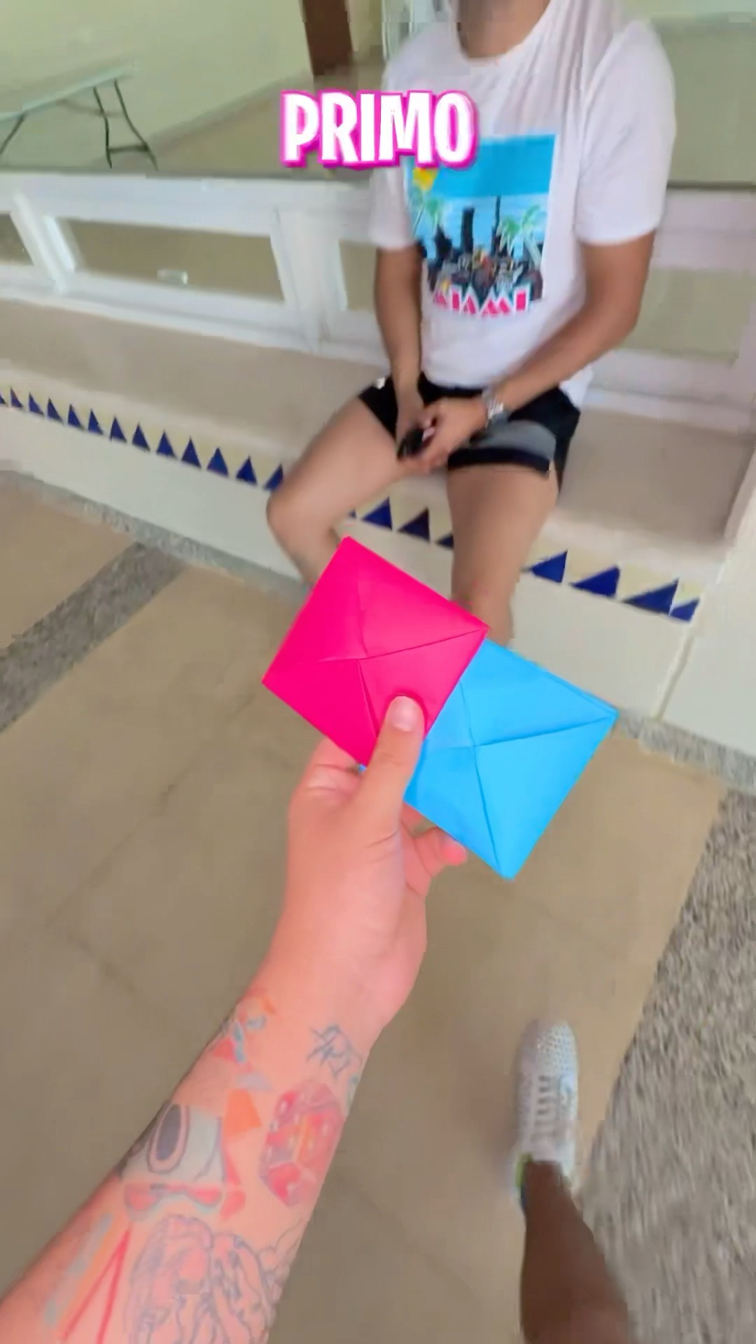 Aprende a hacer los cuadros del juego del calamar????