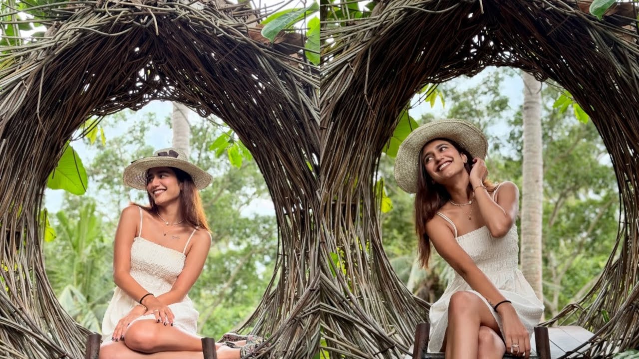 priya varrier lovely photos  #priyavarrier 