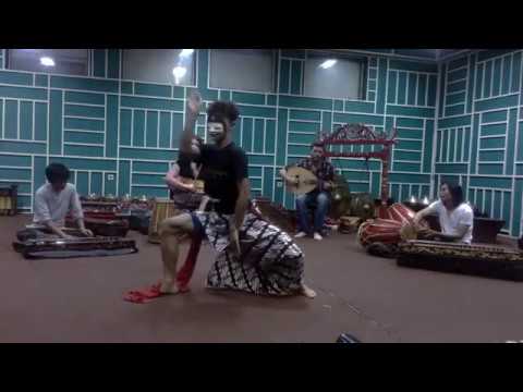Ana Alcaide & Gotrasawala Ensemble: Rehearsing 'Kalbu Ngalagu'