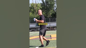 Quick steps! #QB #QBTraining #Throw #Pocket #Technique #YouthFootball #Footwork #QuickSteps