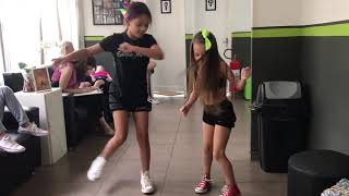 Mc Arco Íris Dançando Comigo Música Dela Bonde Colorido