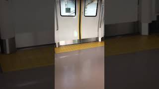 【E233系 JR東海管内運用】JR東日本 E233系 普通 小金井行き 沼津発車