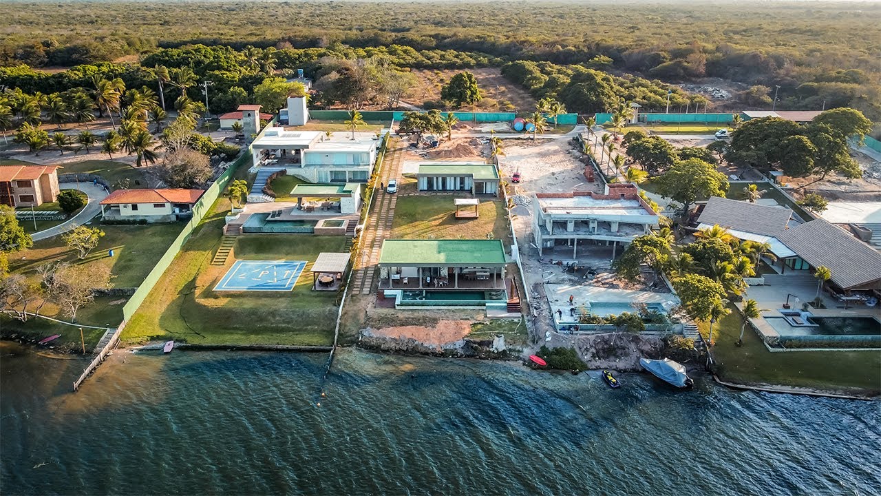Paraíso dos ricos Cearenses 🌴 Casa 392 m² na Lagoa do Uruaú
