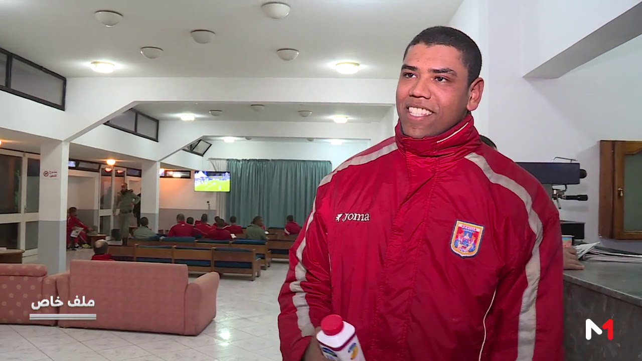 كيف يقضي المتدربون أوقات الفراغ رغم منع الهواتف الخلوية ؟