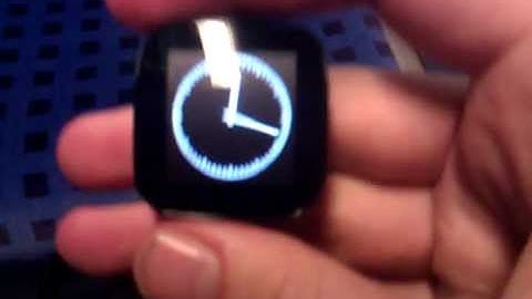 SonyEricsson LiveView MN800 Custom Firmware (ChibiOS) Analog Clock test 2