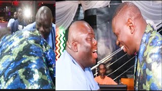 So humble!Segun Johnson bows to greet Moses Harmony at Laide Bakare' How To Make Millions In 6Months