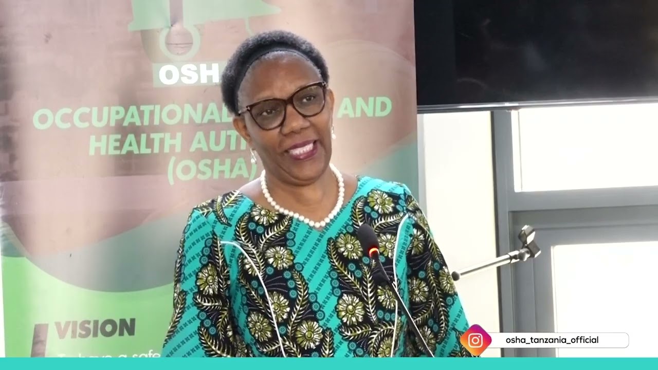 KATIBU  MKUU WA OFISI YA WAZIRI MKUU  KAZI  AJIRA  NA MAHUSIANO