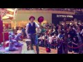 Shopping Mall Circus Performer video -Lucas Jet at  Landmark HK Christmas theme