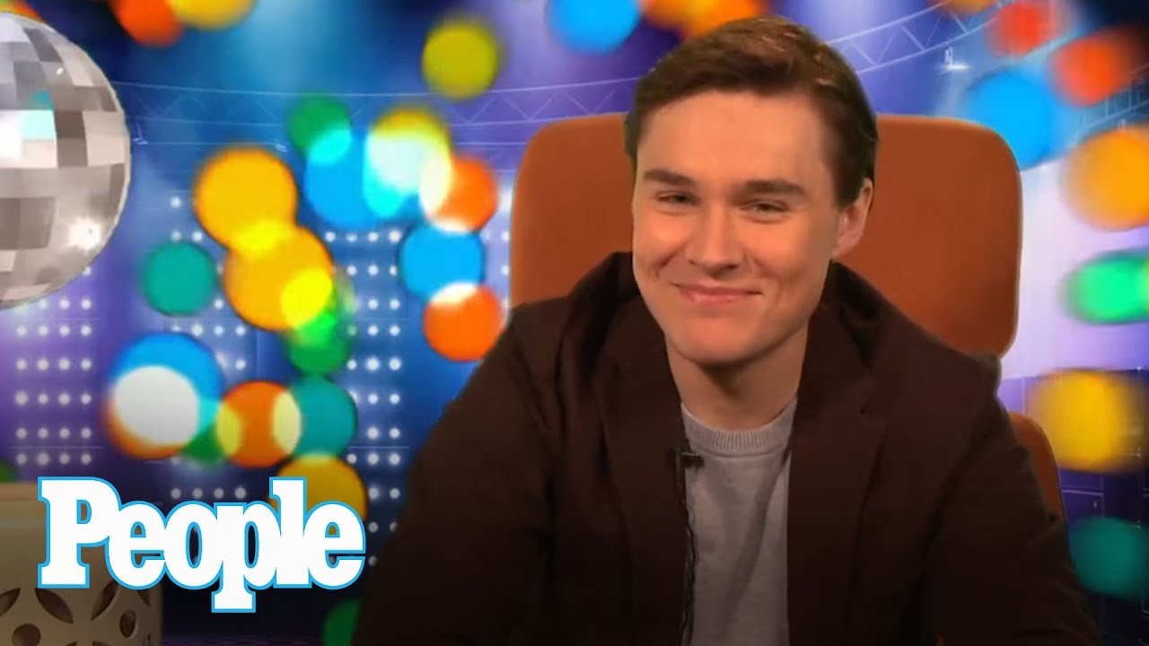 How Tall Is Sam Underwood