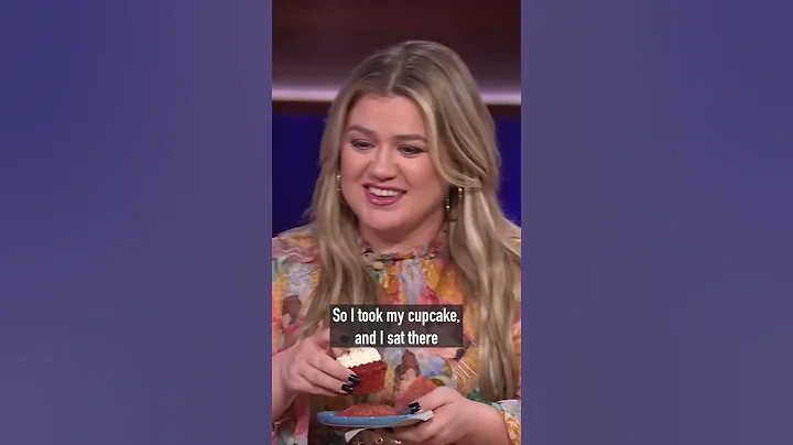 Anne Hathaways GENIUS cupcake hack!