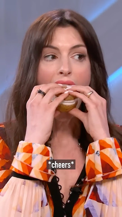 Anne Hathaway’s GENIUS cupcake hack!