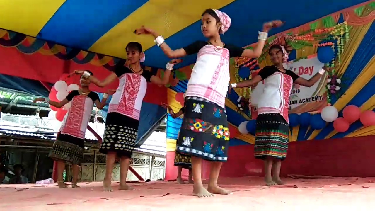 New assamse video song moi jakoi boa suwali by Dipannita mahanta cover dance video