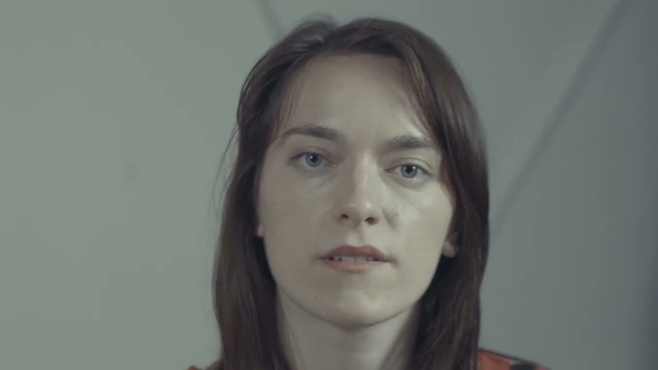 ES- Trailer