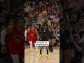 ¡DOMINIO OFENSIVO de los CLEVELAND CAVALIERS para el triplazo de JAMES HARDEN!