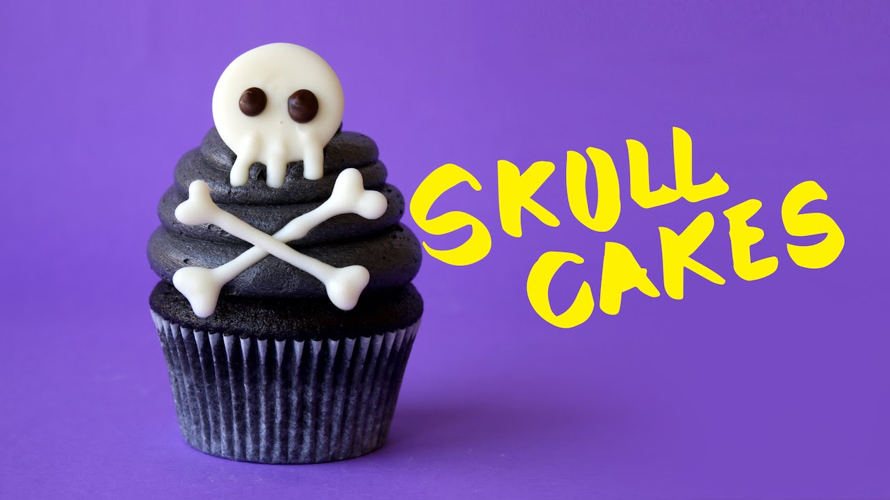 Skull Cupcakes | The Scran Line | Tastemade