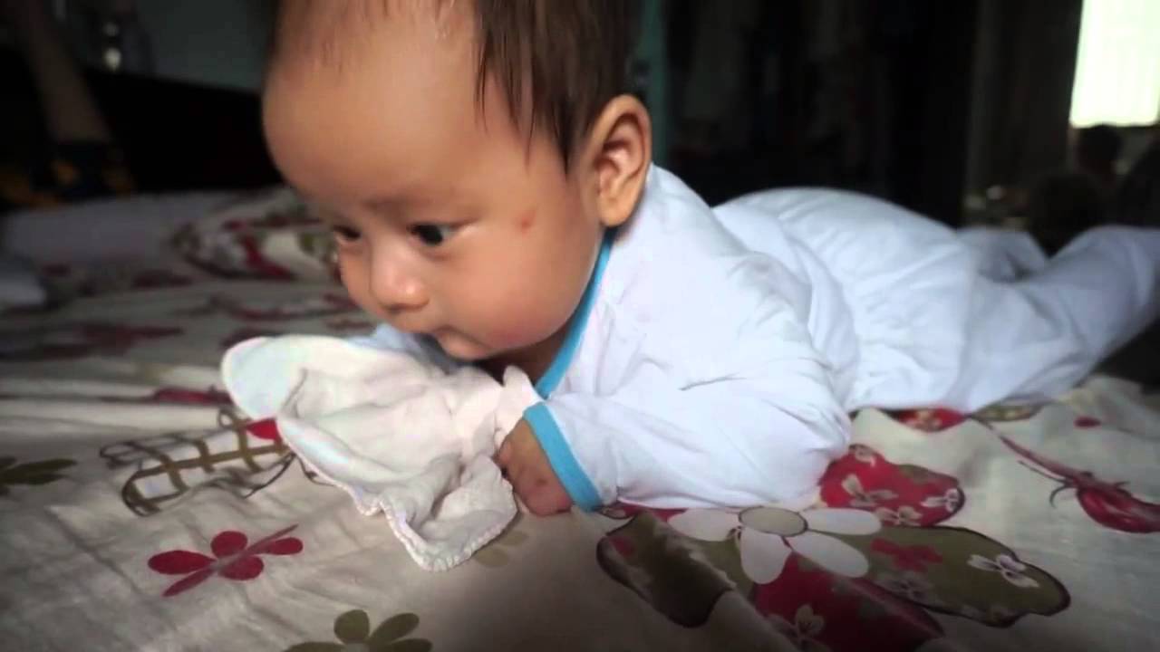 2 and a half month old baby